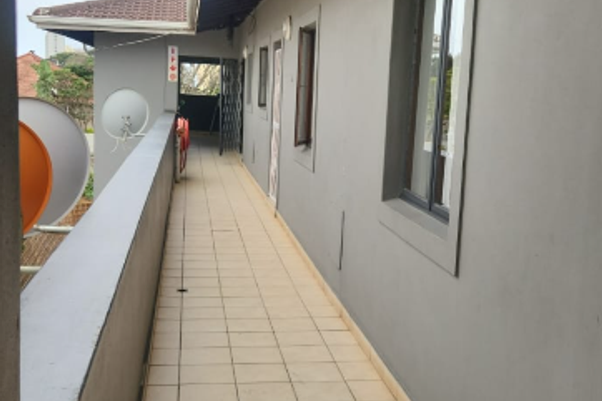 Apartment Building Durban North - Photo 5