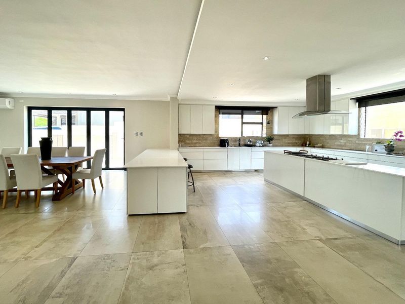 Stunning Open Plan Five Bedroom Home For Sale In Waterfall Country Estate - Photo 7