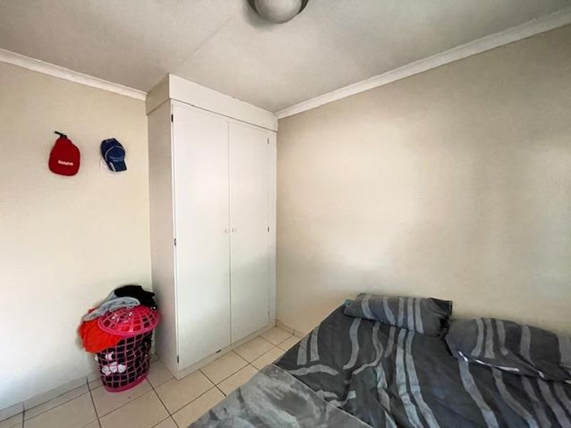 Neat 2-Bedroom Apartment for Sale in Clarina - Photo 9