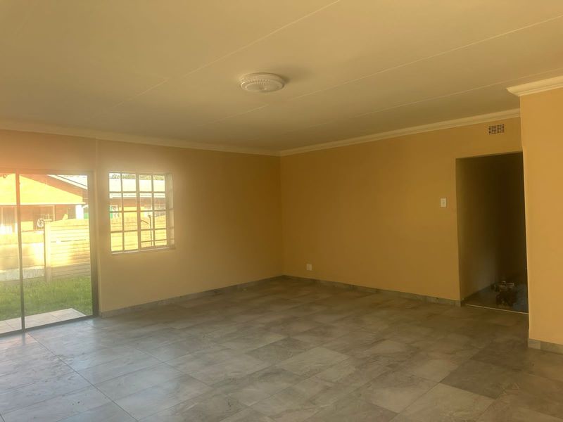 Newly Renovated 3 Bedroom House For Sale in Vanderbijlpark CW5 - Photo 5