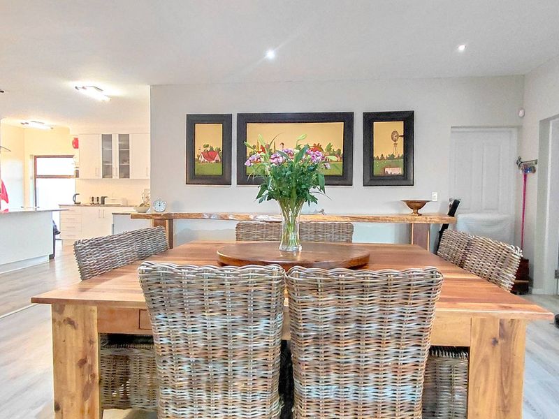 Impressive and Modern Home For Sale in Kramersdorf, Swakopmund - Photo 6