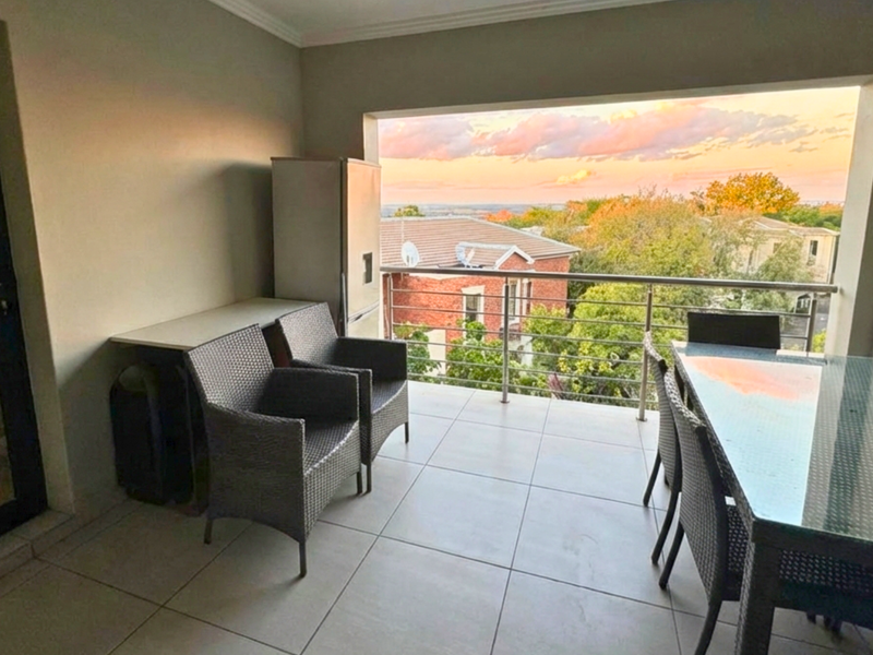 Modern 2-Bedroom Home with Secure Living in Bryanston - Photo 4