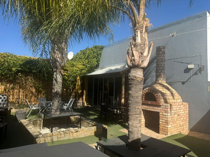 PRIME PROPERTY FOR SALE - LAFRENZ - Photo 3