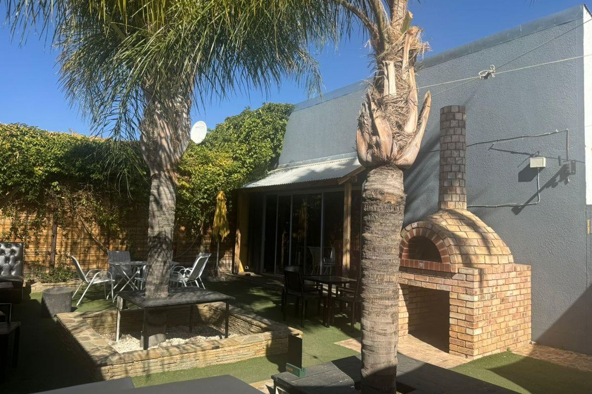 PRIME PROPERTY FOR SALE - LAFRENZ - Photo 3