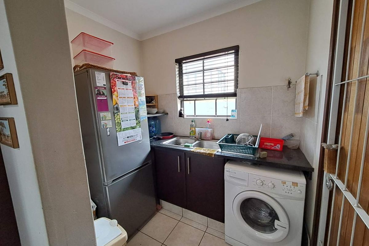 Serenity and Security Await in This 3-Bedroom Townhouse in Waterfall - Photo 5