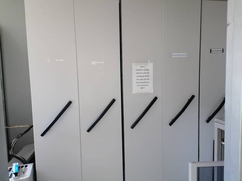 Office For Sale in Windhoek West - Photo 8