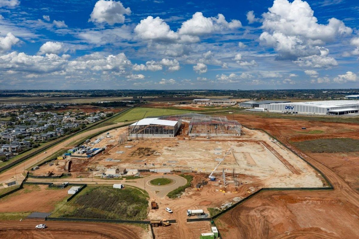 New Logistics Warehouse To Let in Glen Marais | 4,694m2 - Photo 4