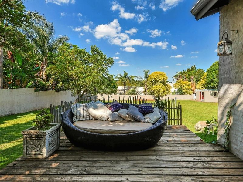 Prime Real Estate: Large Stand, Granny Flat, & Perfect Location - Photo 6