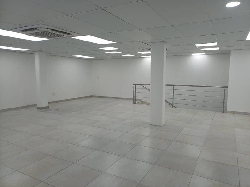 AAA Office Space to Rent - Photo 4