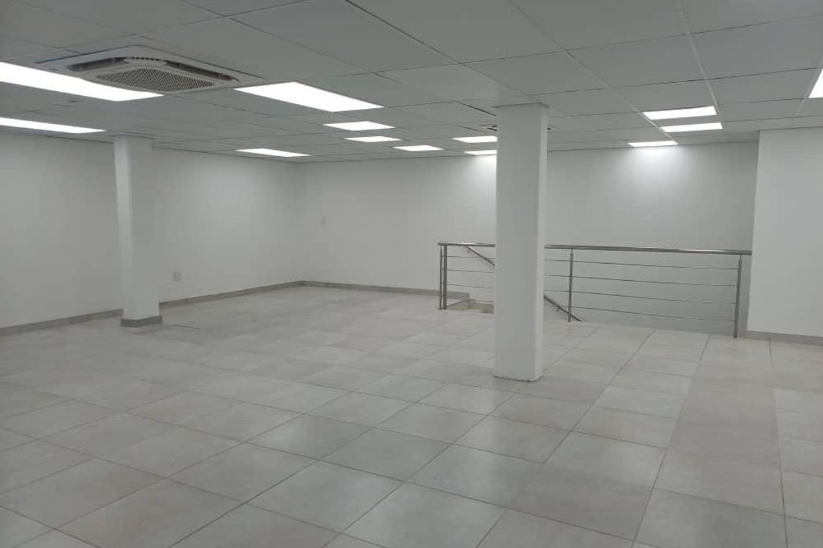 AAA Office Space to Rent - Photo 4