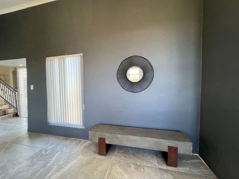 OPPORTUNITY KNOCKS IN JOHANNESDAL - Photo 6