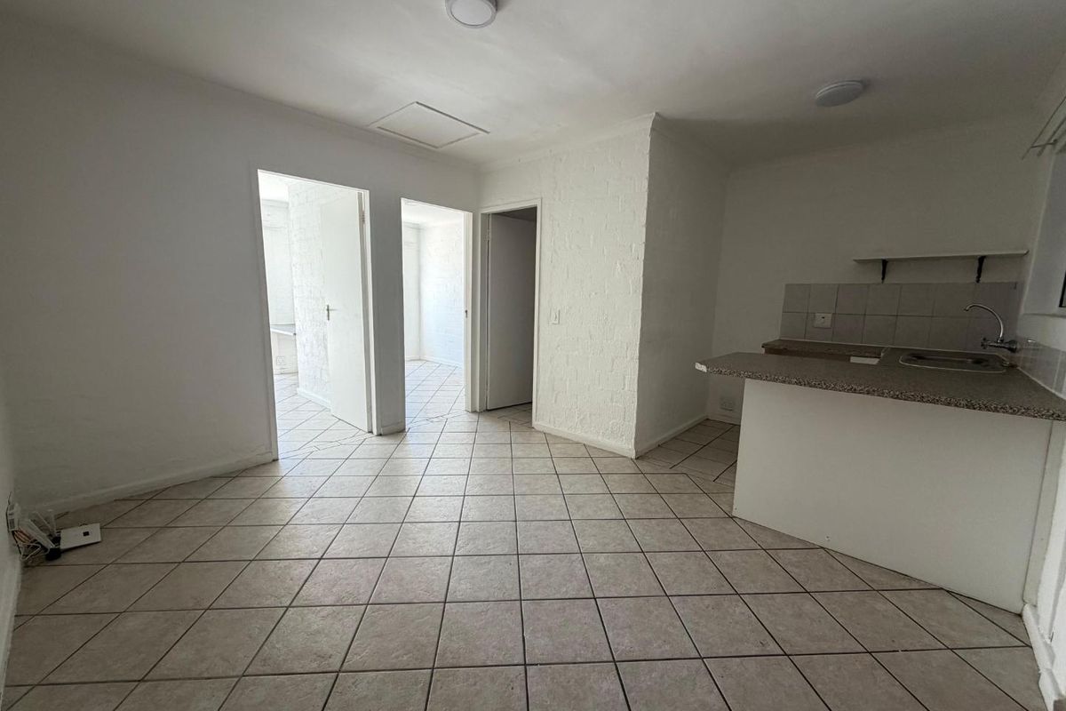 Two-Bedroom Rental Close to Stellenbosch University - Photo 2