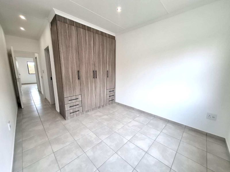 4 Brand New Simplex Units - Photo 6