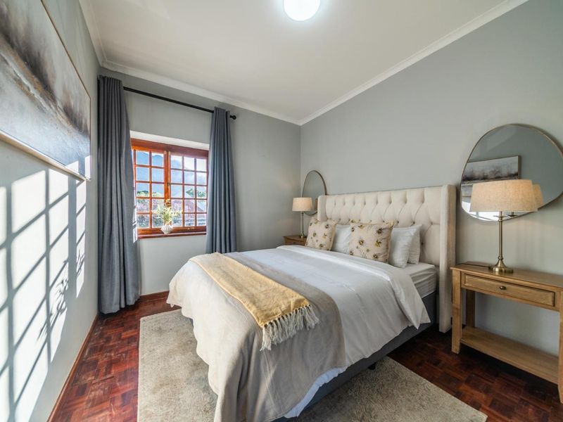 Furnished Franschhoek Apartment with Scenic Views | Available 1 June-31 Oct 2026 - Photo 6