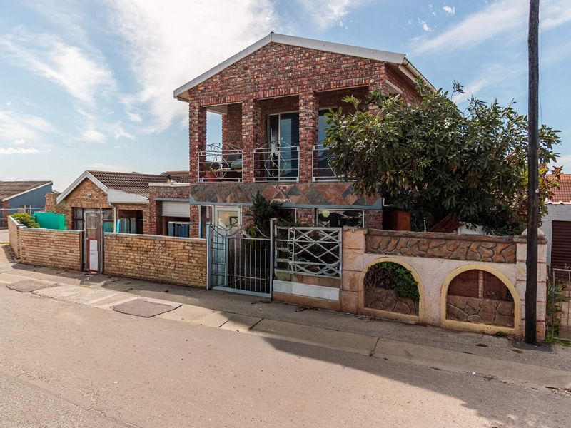 Family Home For Sale - R650 000 Neg - Photo 2
