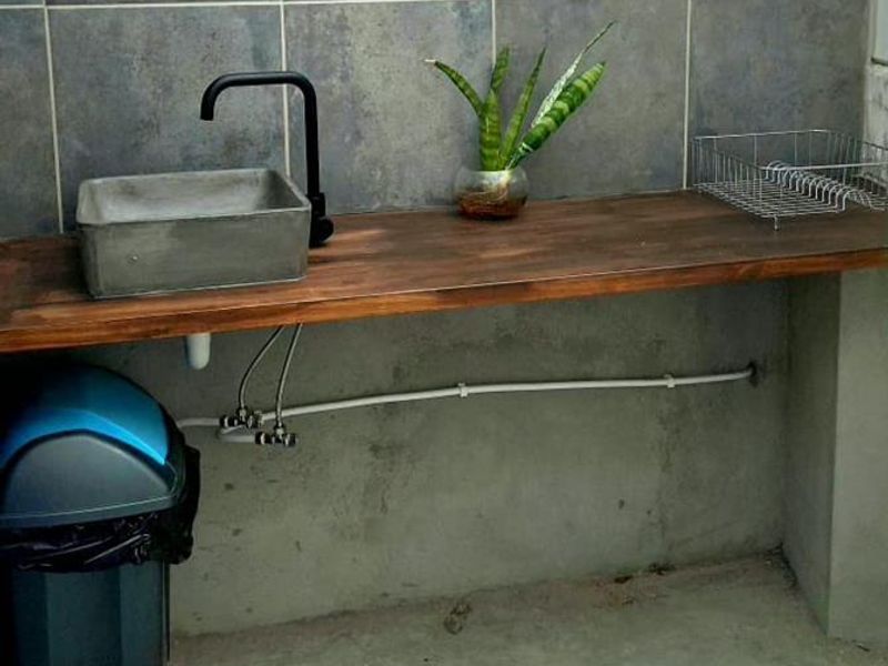 Furnished bachelor garden flatlet within walking distance of the beach - Photo 8