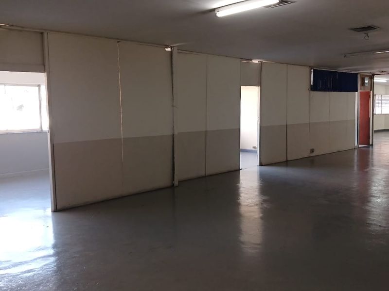 377 sqm commercial space in Claremont - Photo 7