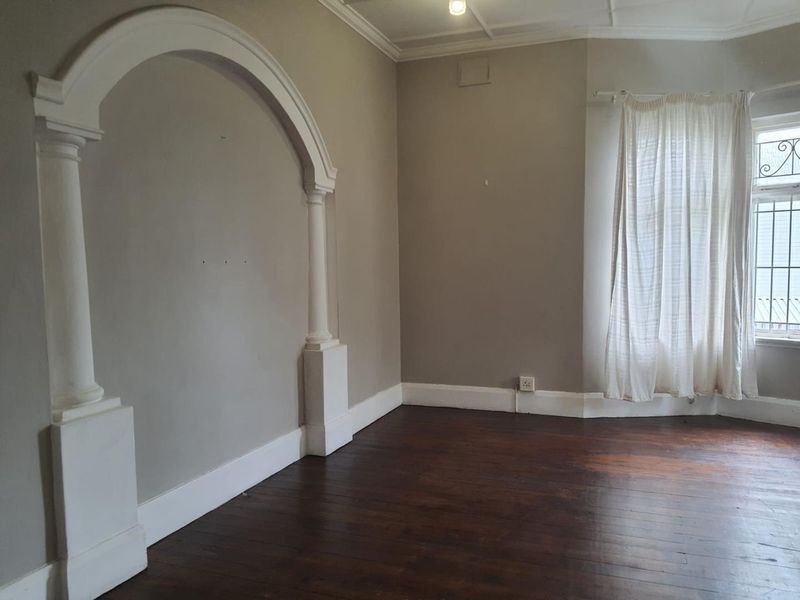 Ground Floor Maisonette in Essenwood - Photo 3