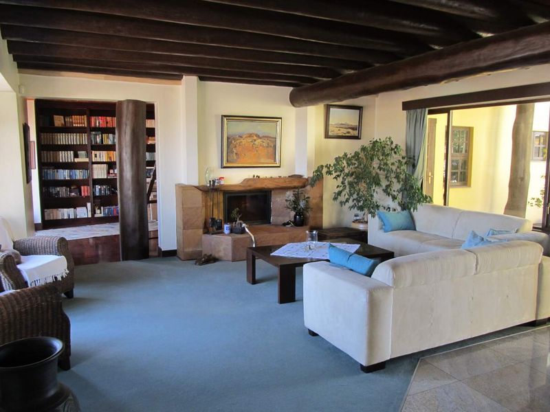 CLASSIC GERMAN STYLE HOME WITH GARDEN FLAT ON DOUBLE ERF - Photo 10