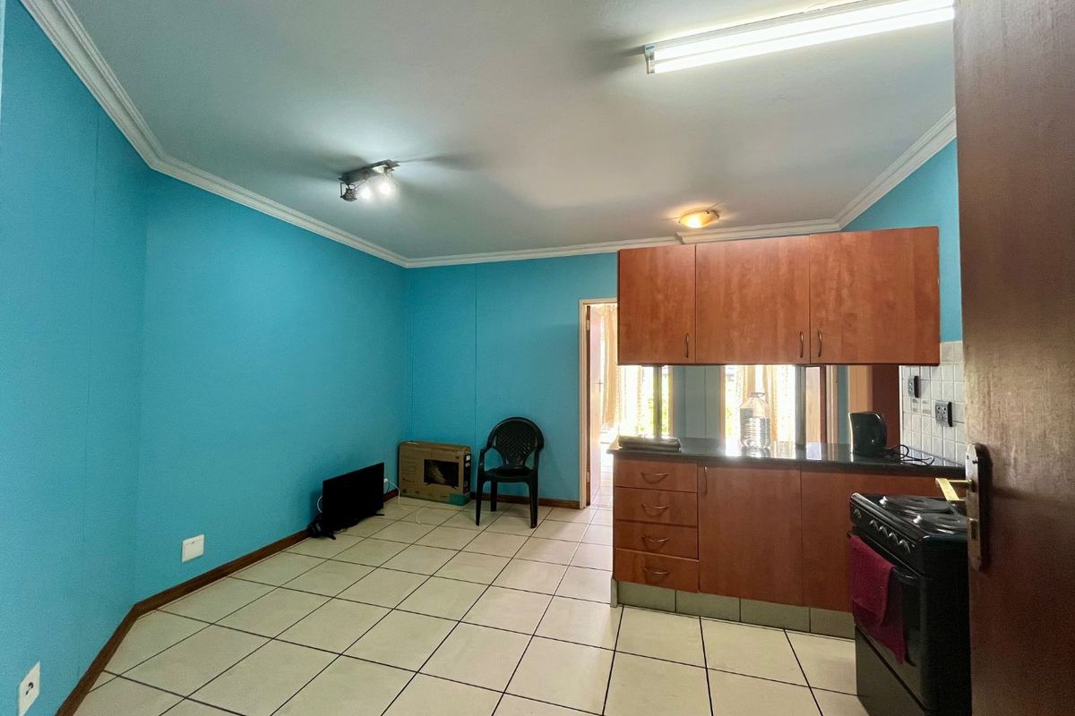 2 Bedroom Apartment for Sale in Hillcrest Boulevard II, Hatfield / Hillcrest - Photo 3
