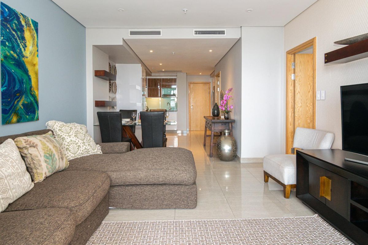 Where Excellence and Convenience Meet - Photo 2