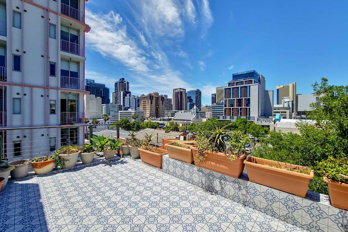 Inner city living - Bo-Kaap bordering De Waterkant - Photo 3