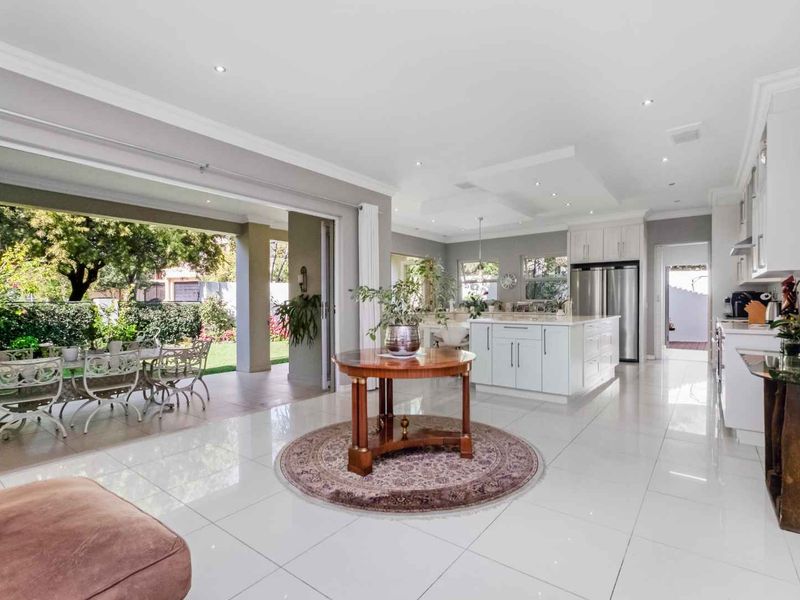 LOOKING FOR YOUR METICULOUSLY CARED FOR DREAM HOME TO ACCOMMODATE YOUR FAMILY? - Photo 6