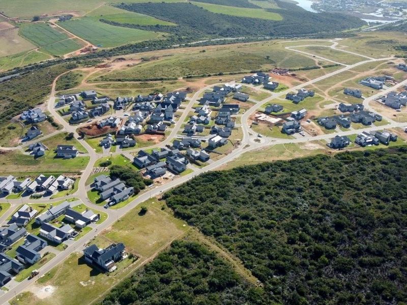 Exclusive Opportunity - 849m2 Vacant Stand For Sale in Hartland Lifestyle Estate - Photo 3