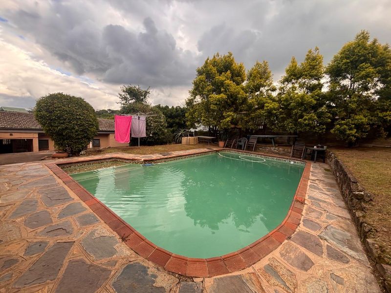 Charming 3 Bedroom Home with Pool & Pet-Friendly Garden in Moseley Park, Pinetown - Photo 3
