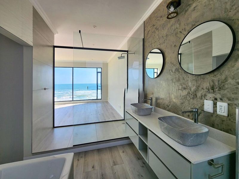 Exceptional design!!  On the beach!! - Photo 6