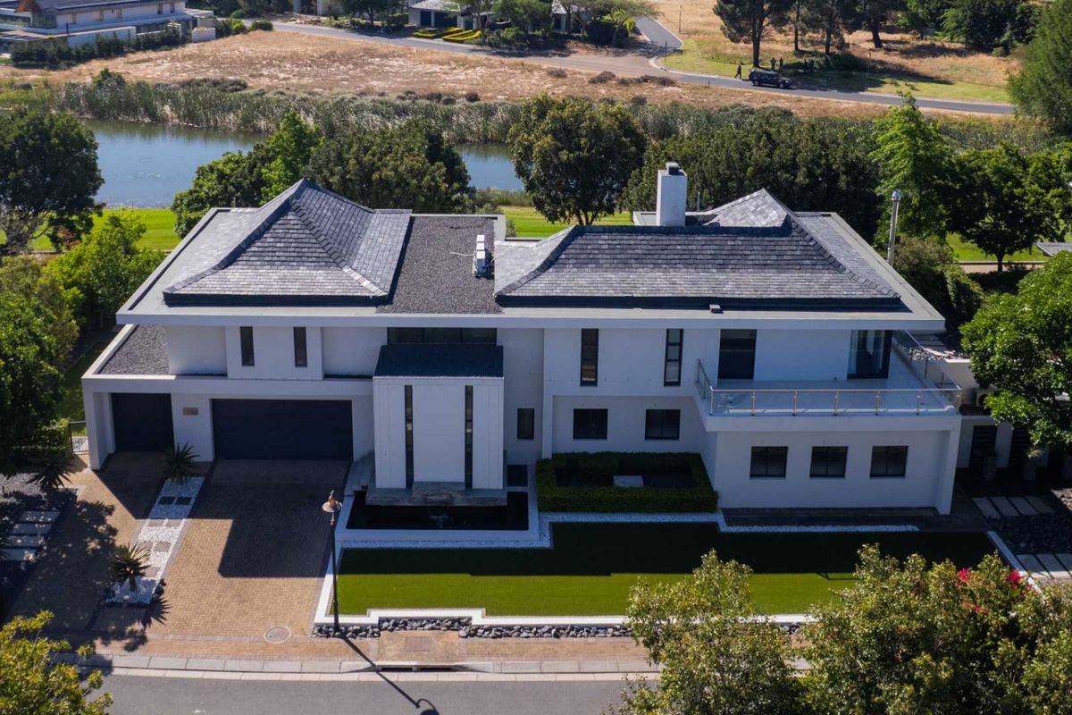 Unique Four-Bedroom Masterpiece on the Second Fairway on Pearl Valley Golf and Country Estate - Photo 4