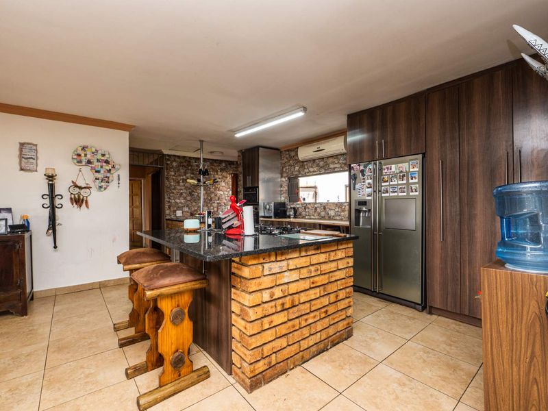 Beautiful 22 Hectare, Multi-Purpose Farm For Sale In Elandsfontein - Photo 9