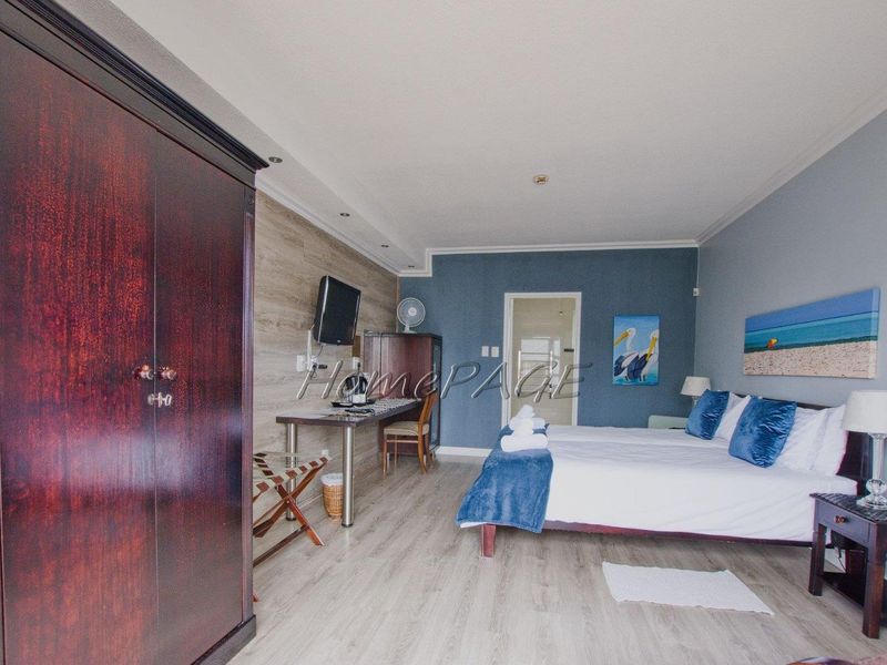 Swakopmund:  BEAUTIFUL UPMARKET Guesthouse is for Sale - Photo 6