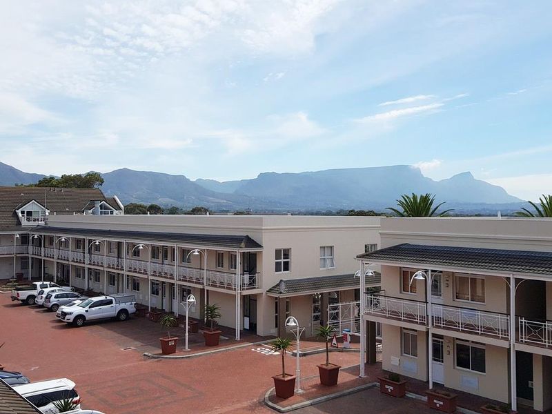 Loft Office in Westlake Square - Photo 9