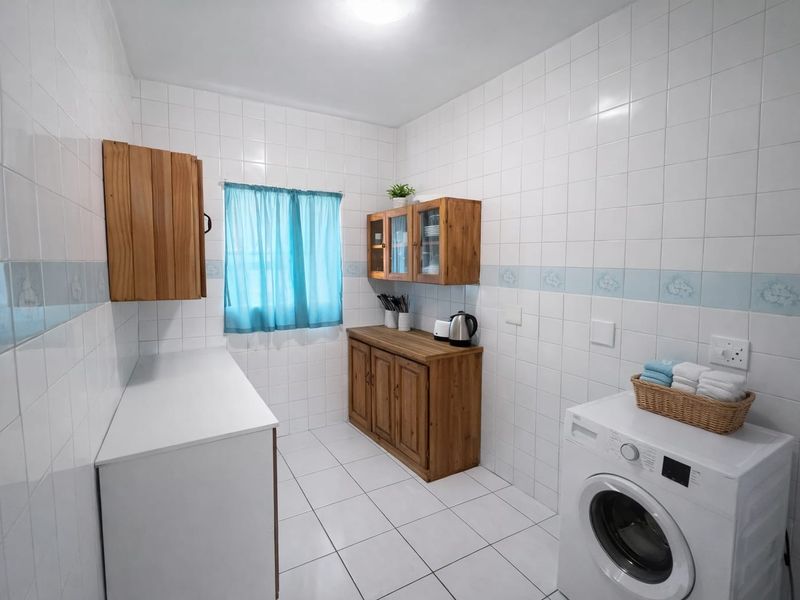 Cosy Apartment Up For Grabs! - Photo 2