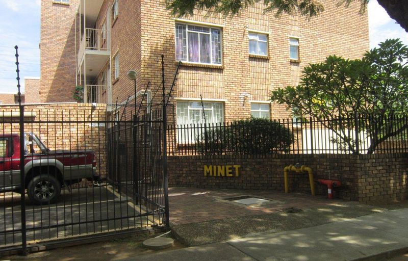 02 Bed, 01 Bath apartment for sale