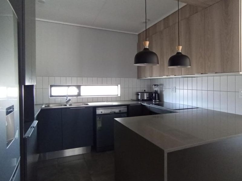 3 Bedroom House for Sale in Lotus Gardens - Photo 6