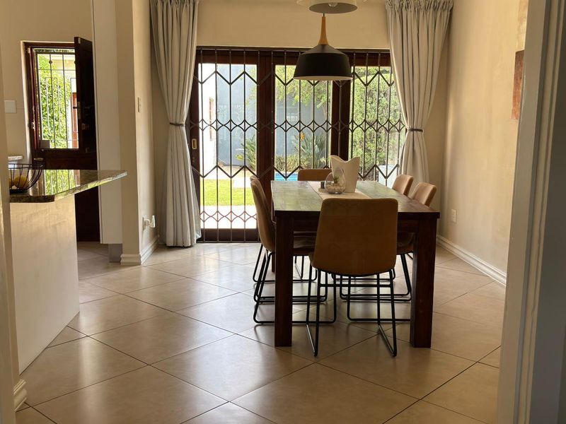 Spacious Home with Cottage, Pool & Top Security in Norwood - Photo 5