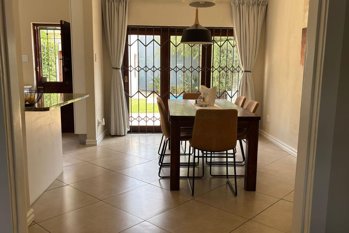 Spacious Home with Cottage, Pool & Top Security in Norwood - Photo 5