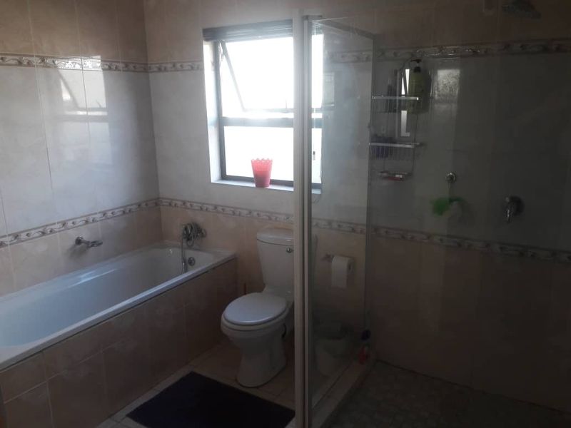 Situated in an area of high prices homes - Photo 2