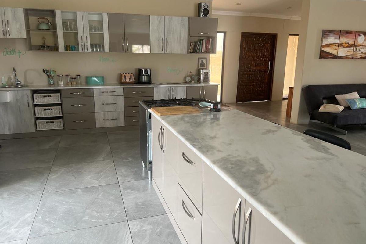 FOR SALE - SUBSTANTIAL SWAKOPMUND RIVER PLOT, NAMIBIA - Photo 5