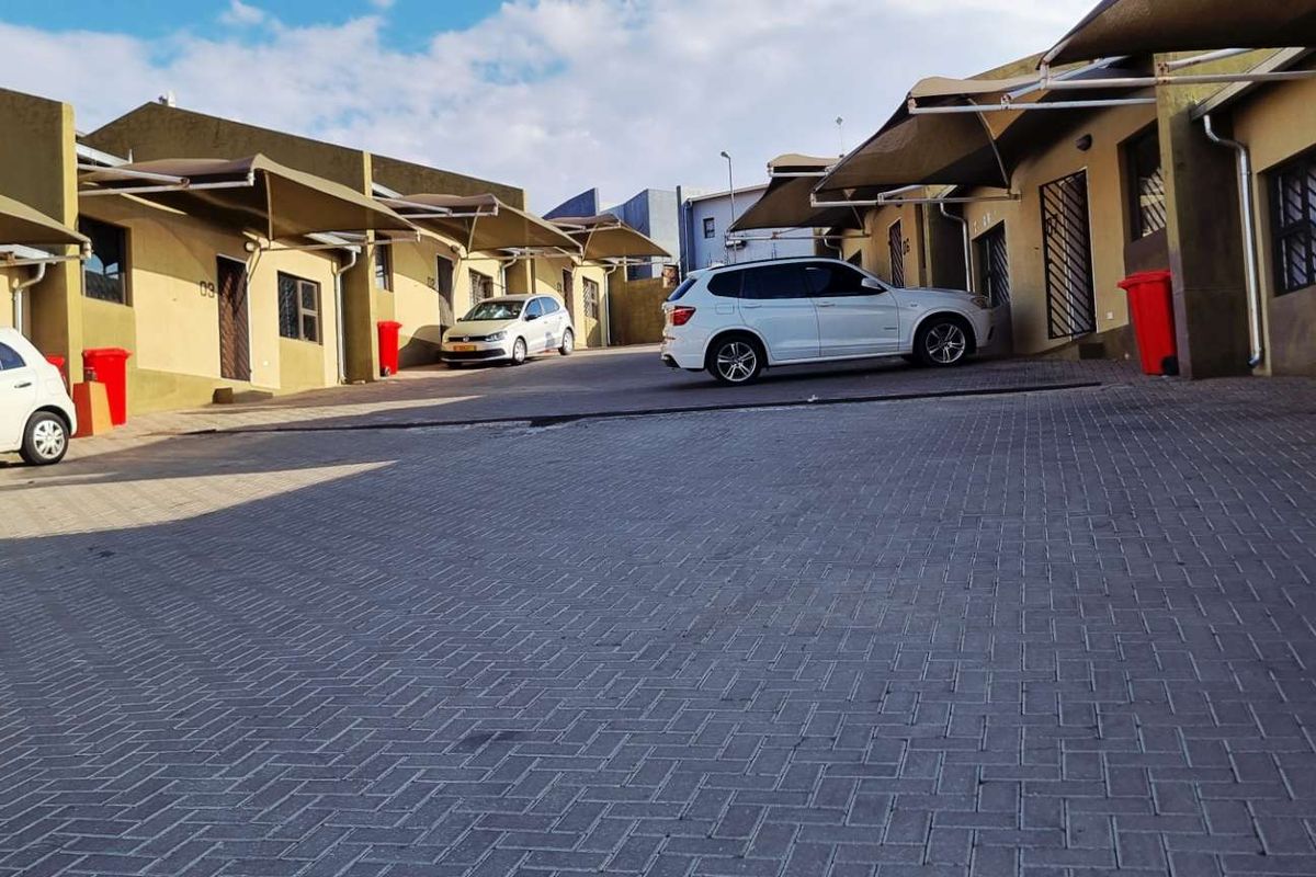 Otjomuise Ext 4 2 bedroom townhouse - Photo 3