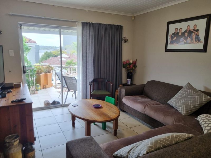 Welcome To This Stylish Property At  Ascot Park Beacon Bay. - Photo 7