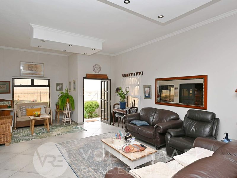Neat Corner Home with Bachelor Unit For Sale in Extension 22, Swakopmund - Photo 6