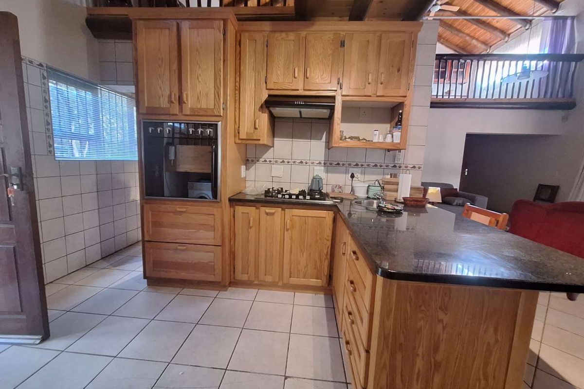 Charming Double-Story Home with Modern Amenities and Eco-Friendly Features - Photo 5