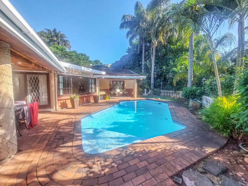 Expansive 4 bedroom home in prime Glen Hills! - Photo 5