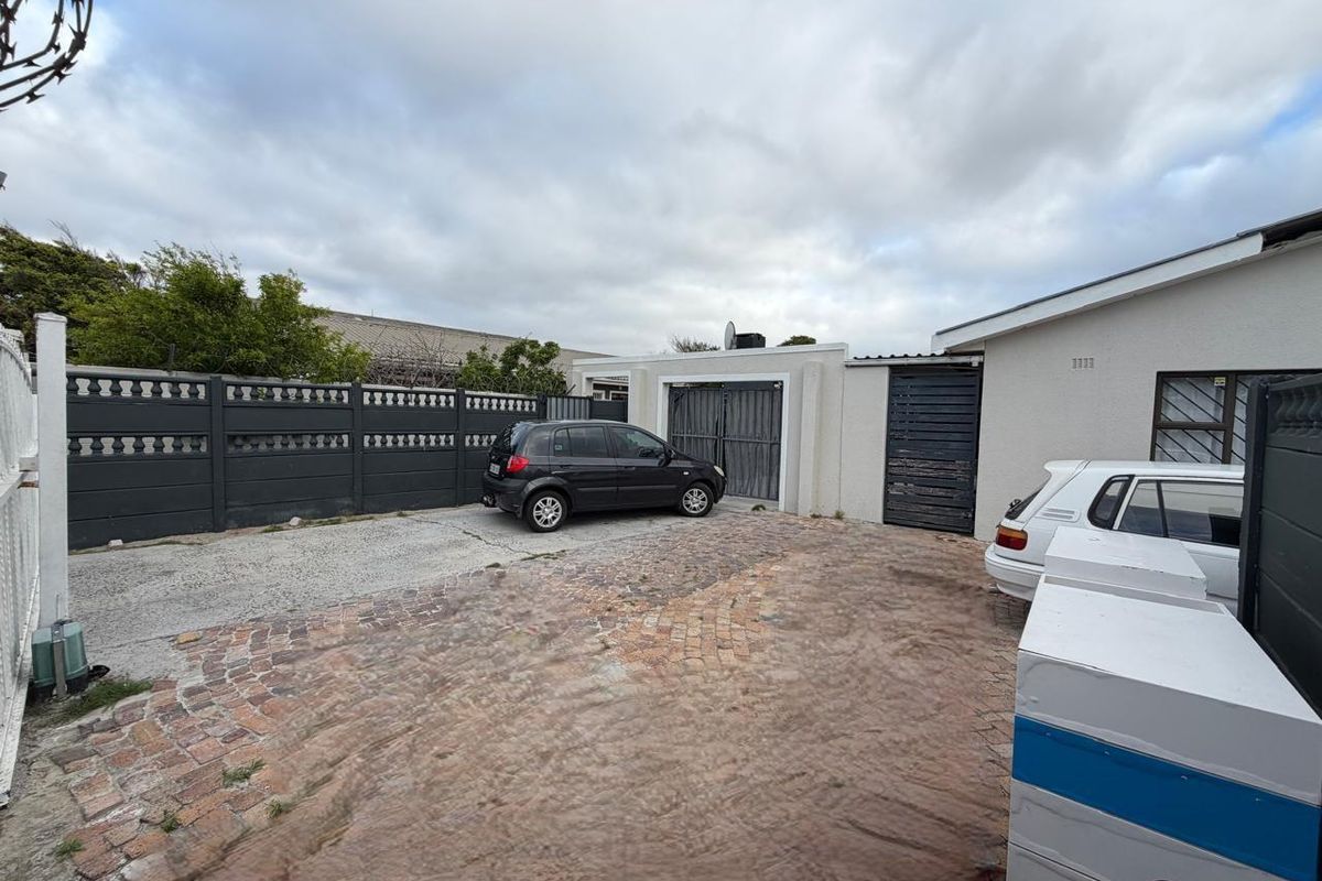 Beautiful investment property on large plot - Photo 5
