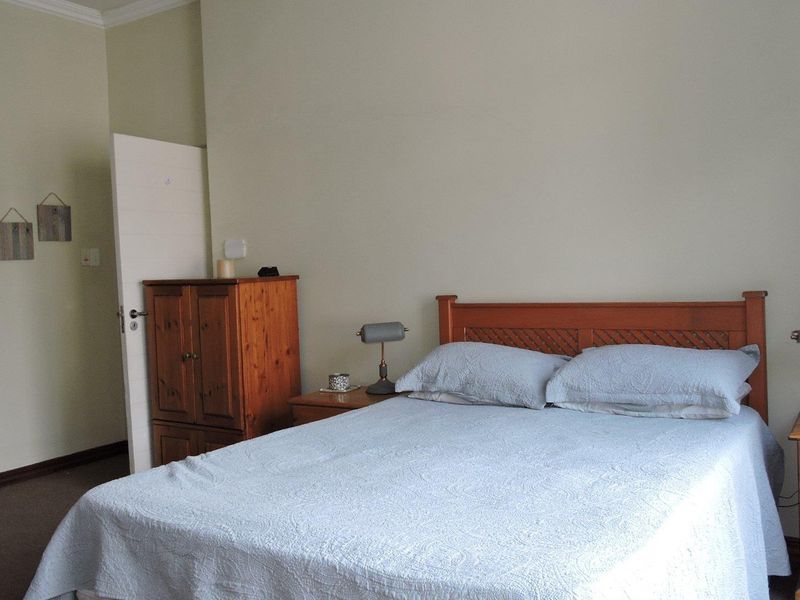 Charming 3-Bedroom Home within secure villas estate - Photo 10
