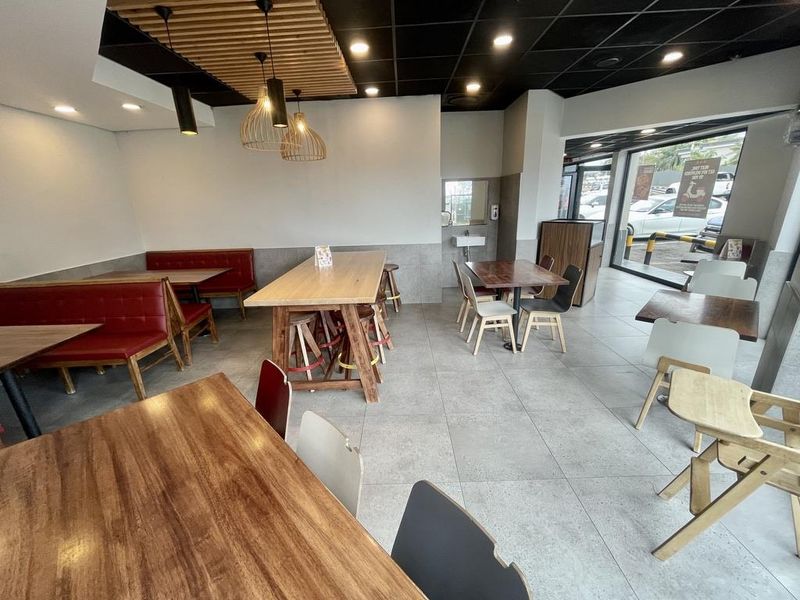 Hendra - Prime 161m2 Retail Space To Let – Ideal for Fast Food Outlet - Photo 6