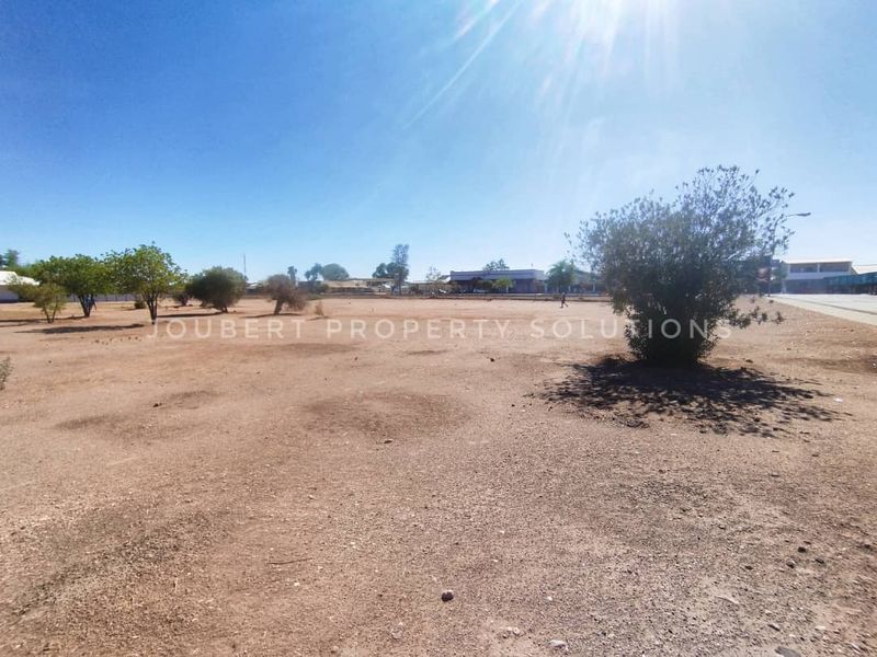 PRIME LOCATED ERF FOR SALE IN MARIENTAL - NAMIBIA - Photo 6